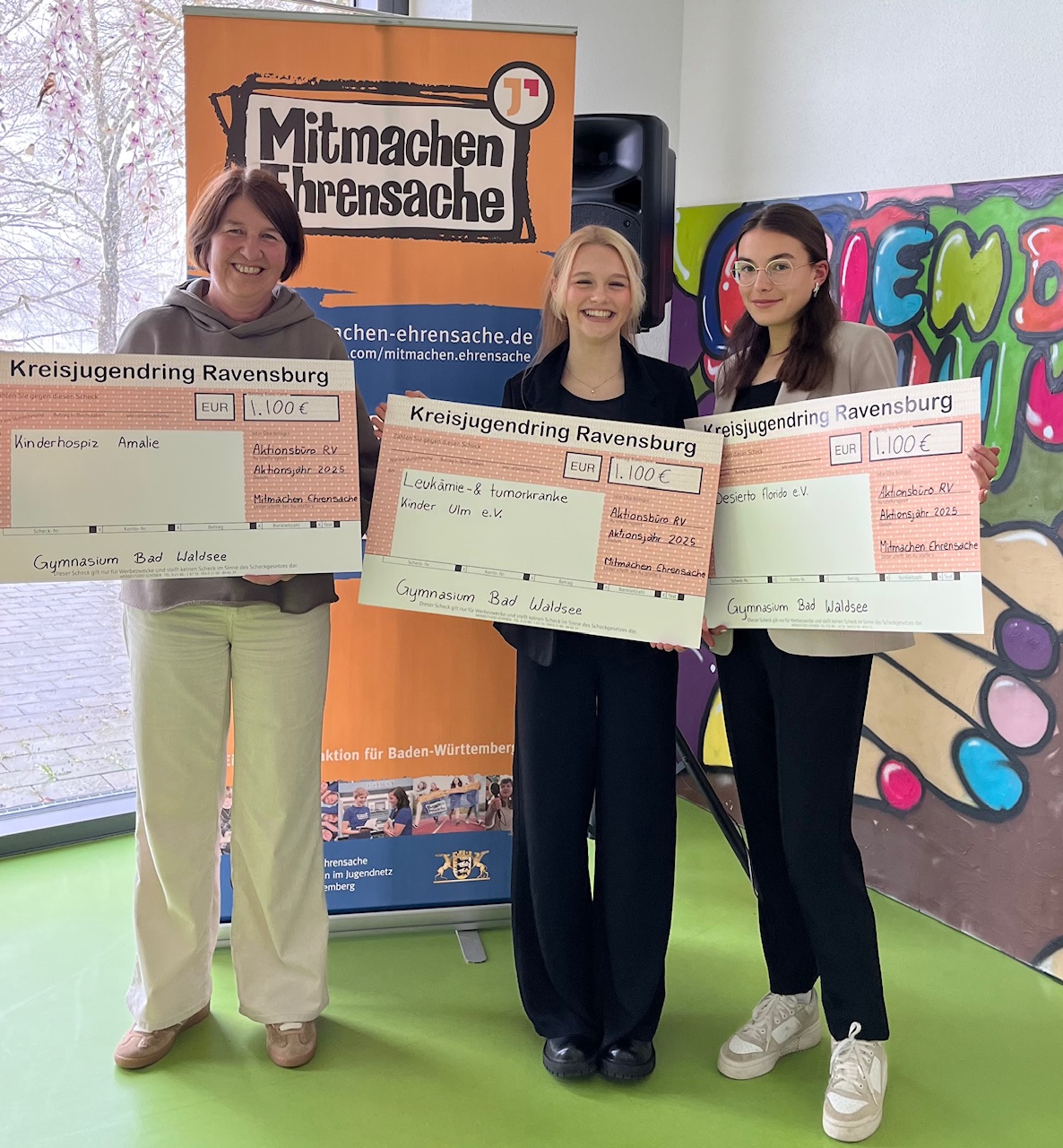 Mitmachen Ehrensache – Schülerinnen und Schüler des Gymnasiums erarbeiten alle zusammen 3.300 Euro